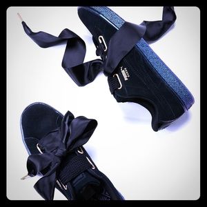 Puma sneakers, black satin lace